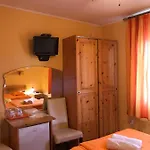 To- Party Panorama Panzio & Wellness