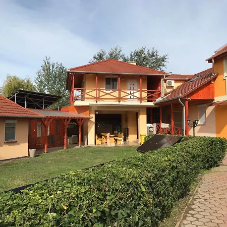 To- Party Panorama Panzio & Wellness Kiszombor