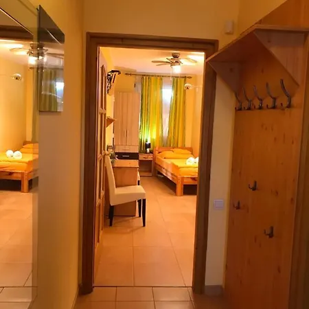 To- Party Panorama Panzio & Wellness 3*