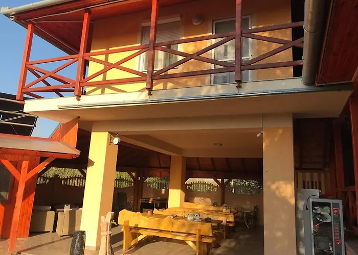 בית הארחה To- Party Panorama Panzio & Wellness