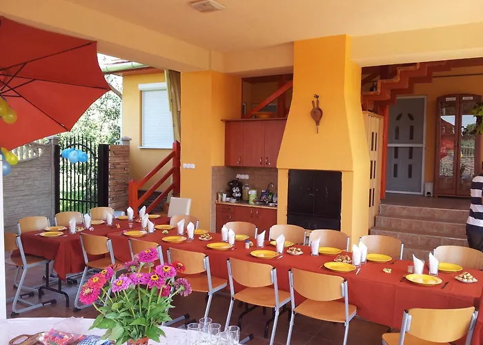 To- Party Panorama Panzio & Wellness 3*