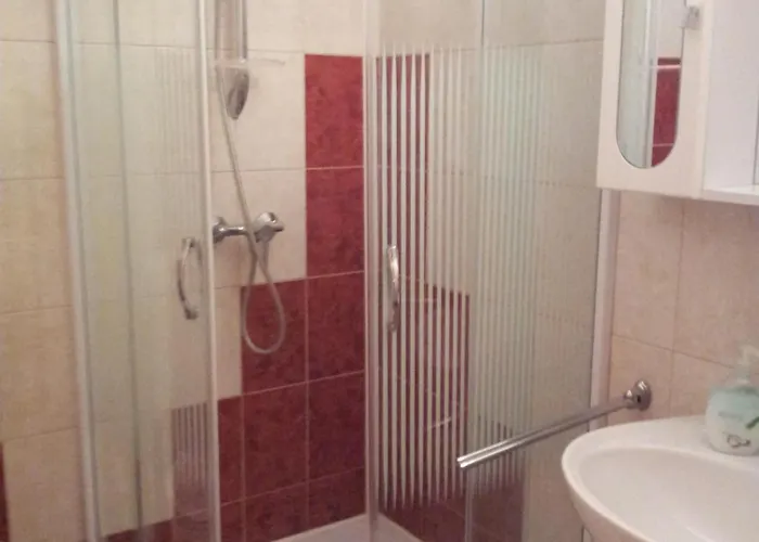 To- Party Panorama Panzio & Wellness