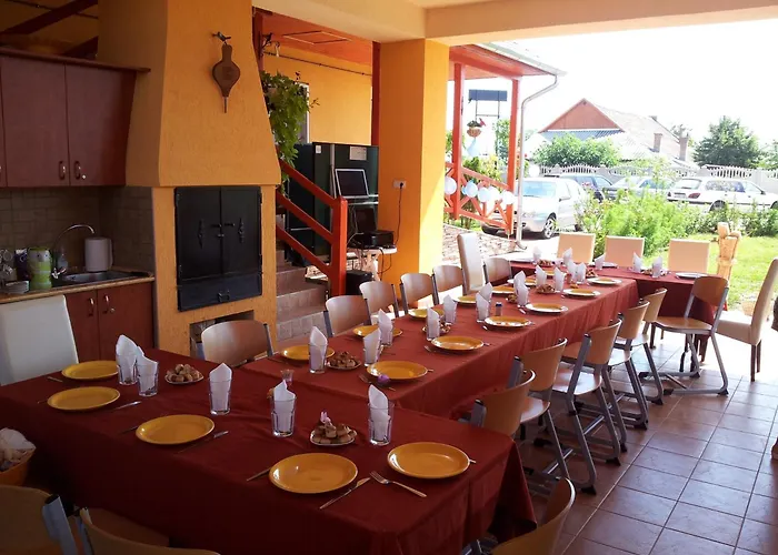 To- Party Panorama Panzio & Wellness 3*